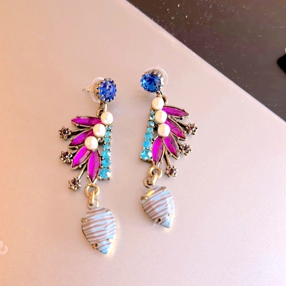 SALE🎁Artsy Drop Rhinestone Earrings - Picture 4 of 4